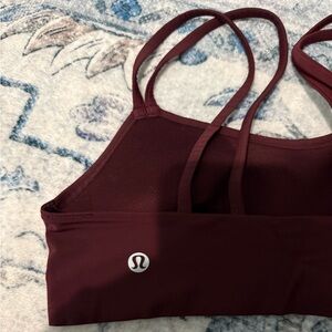 Lululemon like a cloud bra